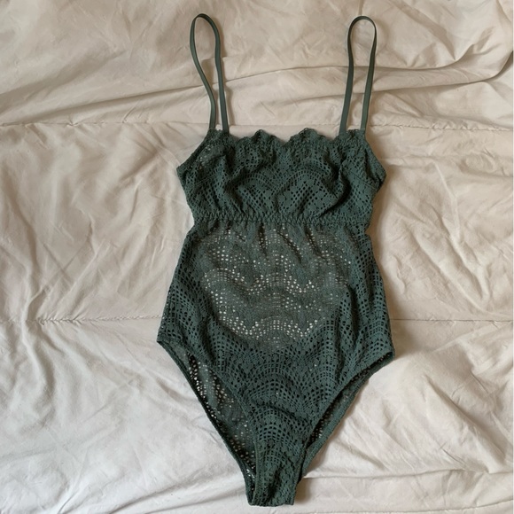 NWOT Lace body suit - Picture 3 of 9